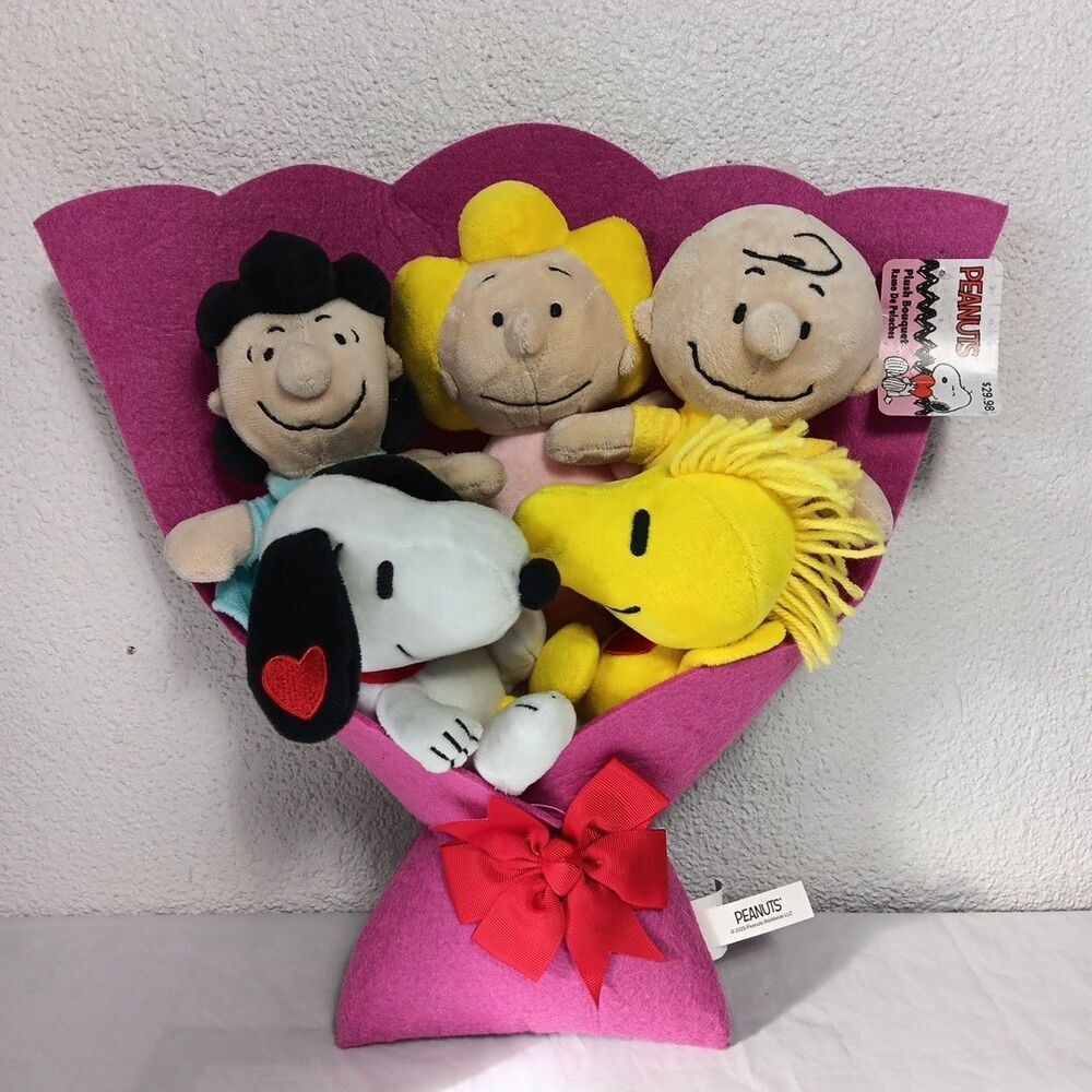 Peanuts Gang Plush Bouquet Charlie Brown Lucy Sally Snoopy Woodstock Stuffed